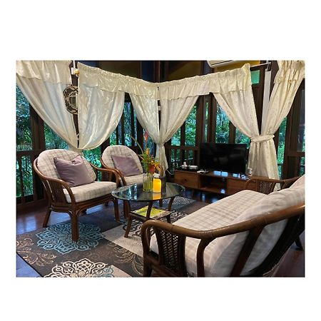 Villa Sri Kampung Kuah Exterior photo